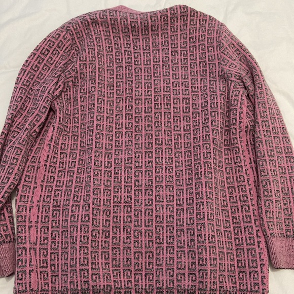 Givenchy Pink 4G Monogram Cardigan Size XS (Small) - Picture 8 of 8